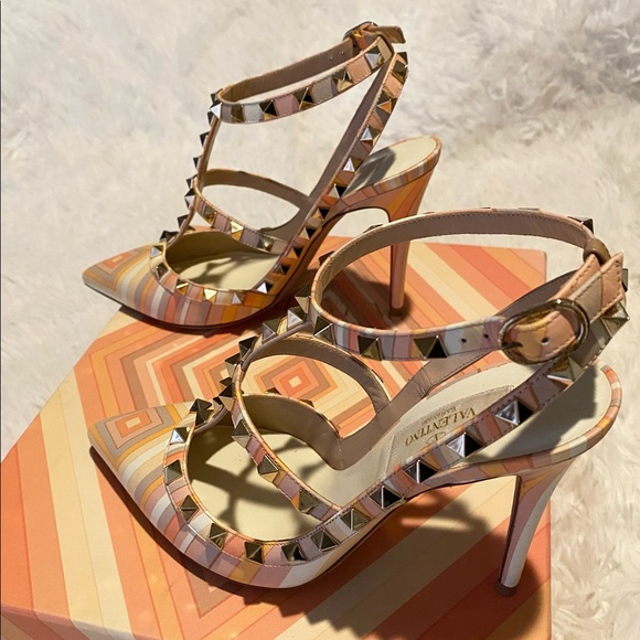 ❌ SOLD ❌ Valentino Garavani Rockstud MultiColor Ankle Strap - Picture 2 of 12